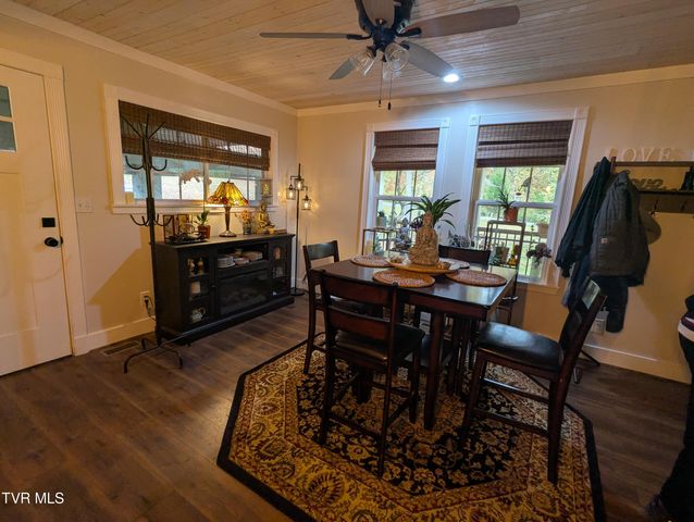 114 Greenland Park Road, Church Hill, TN 37642