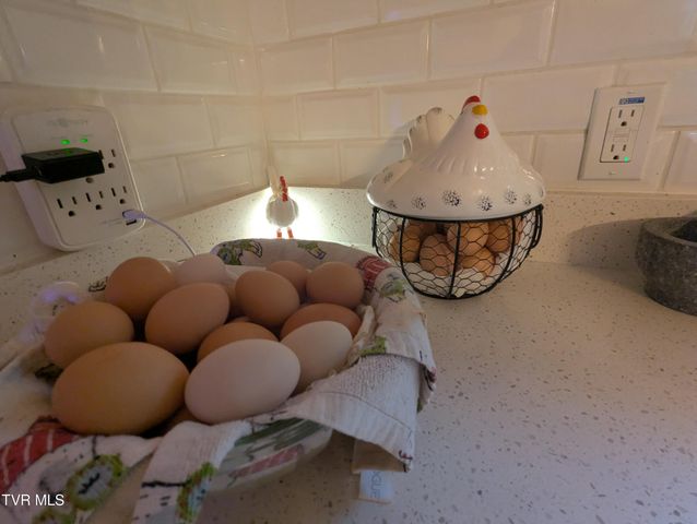 114 Greenland Park Road, Church Hill, TN 37642