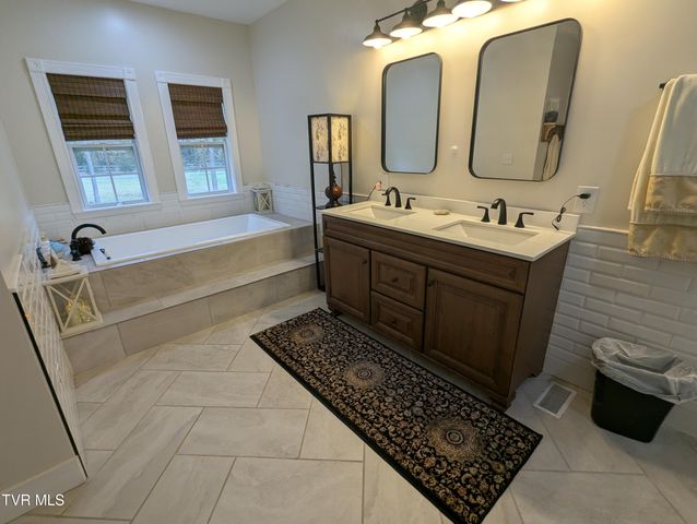 114 Greenland Park Road, Church Hill, TN 37642