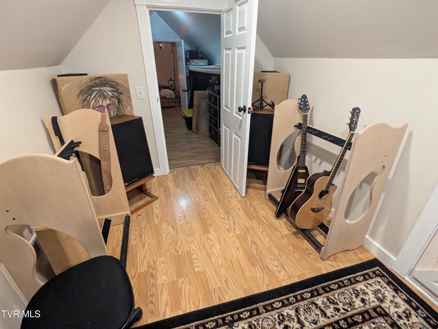 114 Greenland Park Road, Church Hill, TN 37642