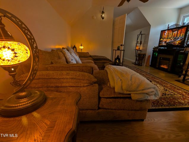 114 Greenland Park Road, Church Hill, TN 37642