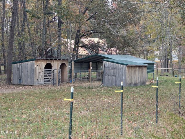 114 Greenland Park Road, Church Hill, TN 37642