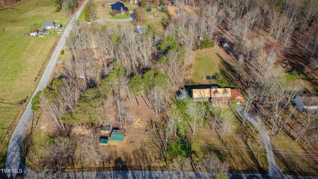 114 Greenland Park Road, Church Hill, TN 37642