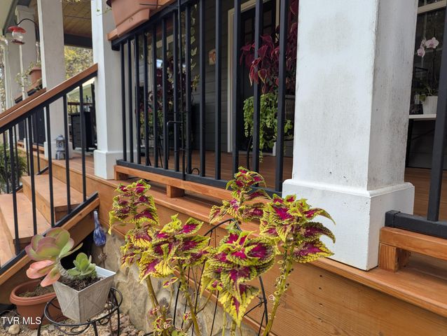 114 Greenland Park Road, Church Hill, TN 37642