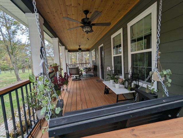 114 Greenland Park Road, Church Hill, TN 37642