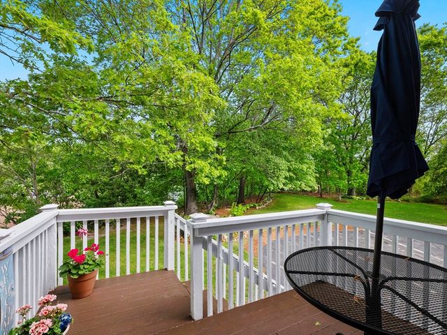 54 Oaklandave, Lynn, MA 01905