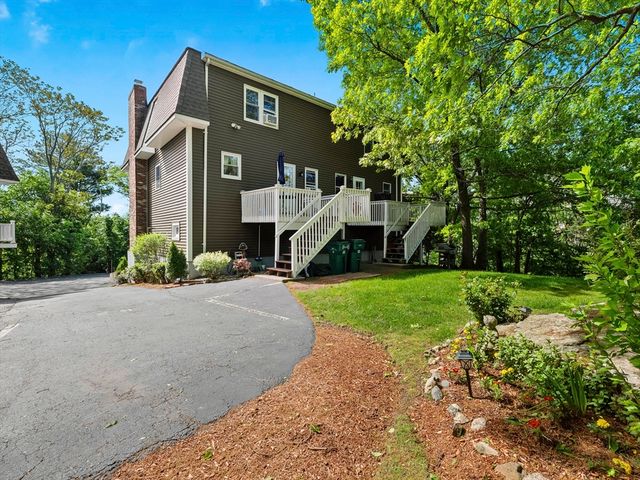 54 Oaklandave, Lynn, MA 01905