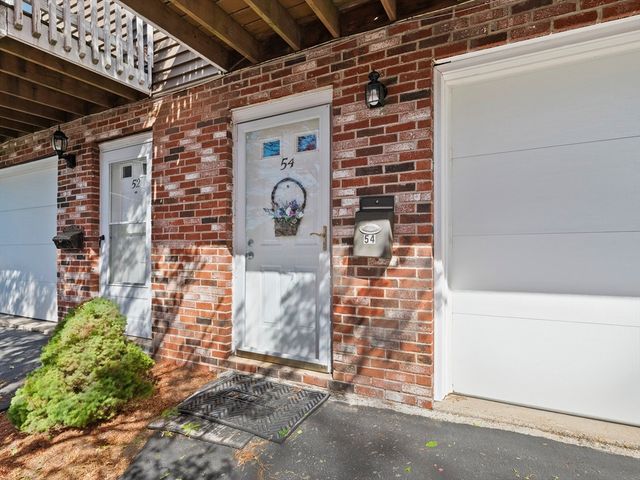 54 Oaklandave, Lynn, MA 01905