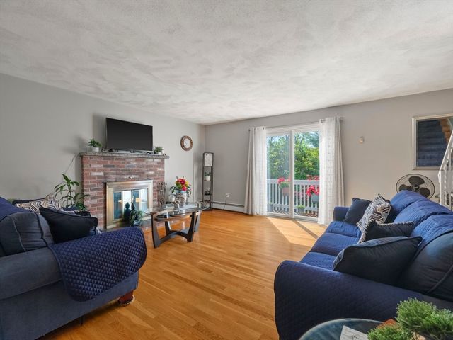 54 Oaklandave, Lynn, MA 01905