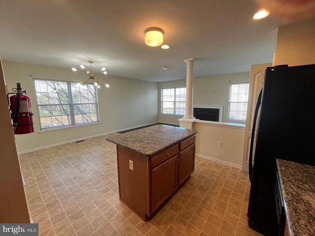 1032 MOORE RD, Thorofare, NJ 08086