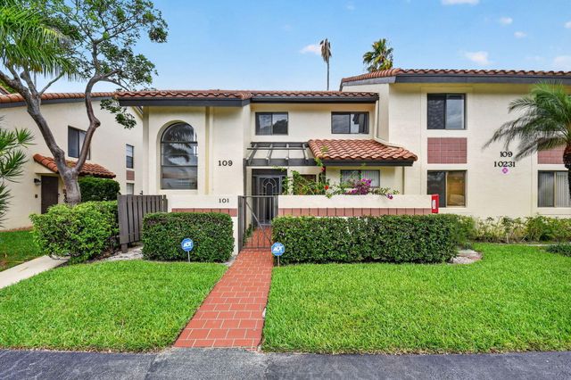 10231 N Circle Lake Drive 201, Boynton Beach, FL 33437