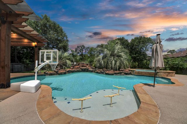 18014 Sugar Pine Drive, Houston, TX 77090
