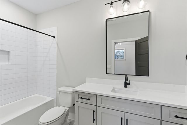 801 Cherokee Ave Apt 9, Nashville, TN 37207