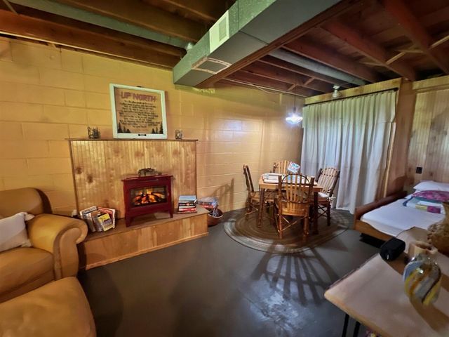 15808 Pretty Lake Drive, Mecosta, MI 49332