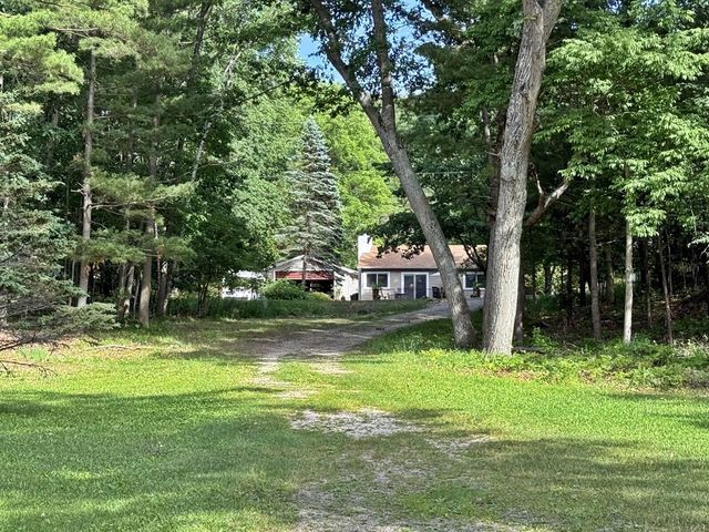 15808 Pretty Lake Drive, Mecosta, MI 49332