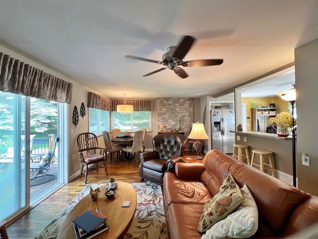 15808 Pretty Lake Drive, Mecosta, MI 49332
