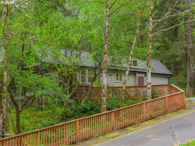19921 WHALESHEAD Rd, Brookings, OR 97415