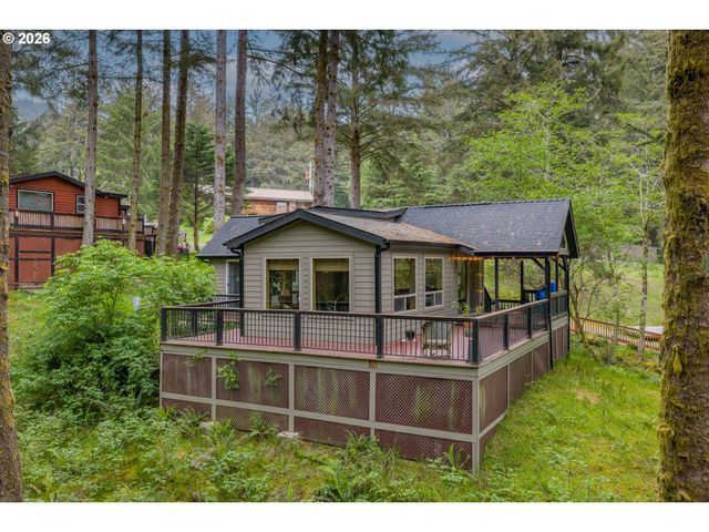 19921 WHALESHEAD Rd, Brookings, OR 97415