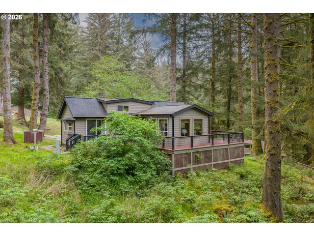 19921 WHALESHEAD Rd, Brookings, OR 97415