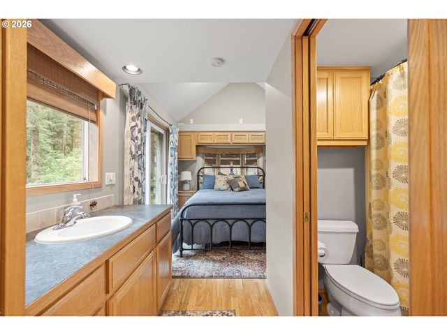 19921 WHALESHEAD Rd, Brookings, OR 97415