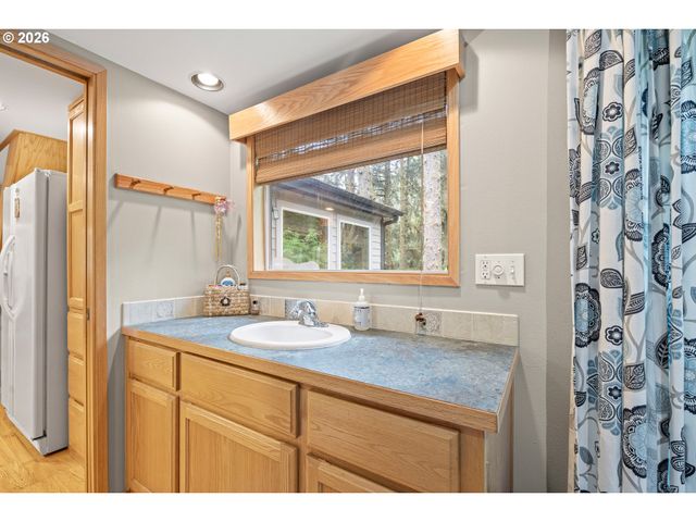19921 WHALESHEAD Rd, Brookings, OR 97415