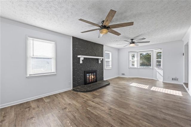 2950 Camp Mitchell Road, Loganville, GA 30052