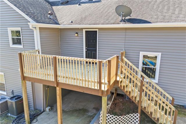 2950 Camp Mitchell Road, Loganville, GA 30052