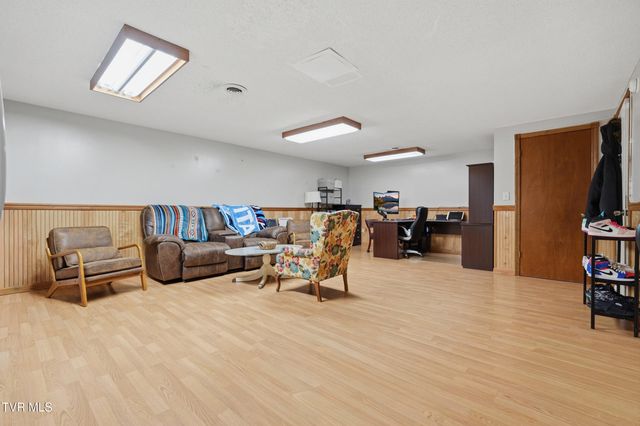 26261 Beech Circle, Abingdon, VA 24211