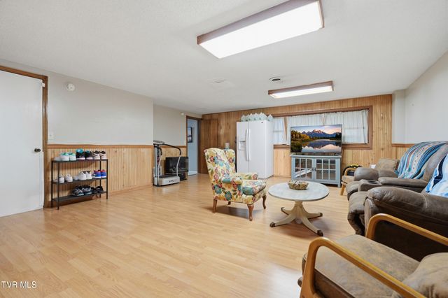 26261 Beech Circle, Abingdon, VA 24211