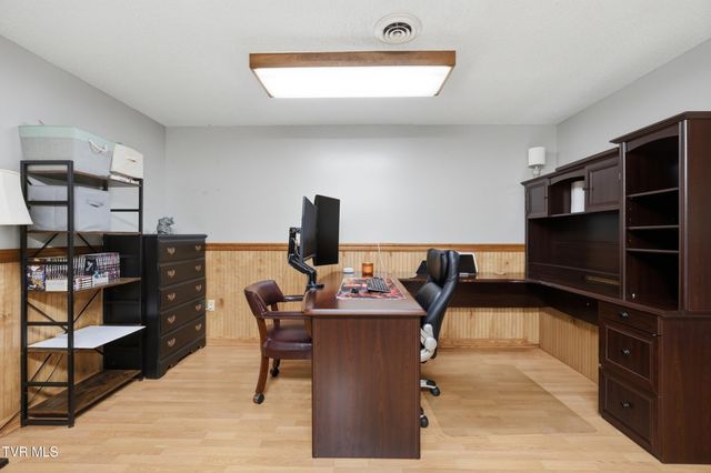 26261 Beech Circle, Abingdon, VA 24211