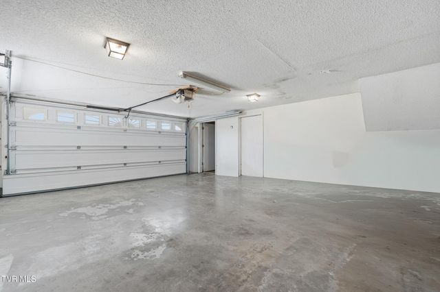 26261 Beech Circle, Abingdon, VA 24211