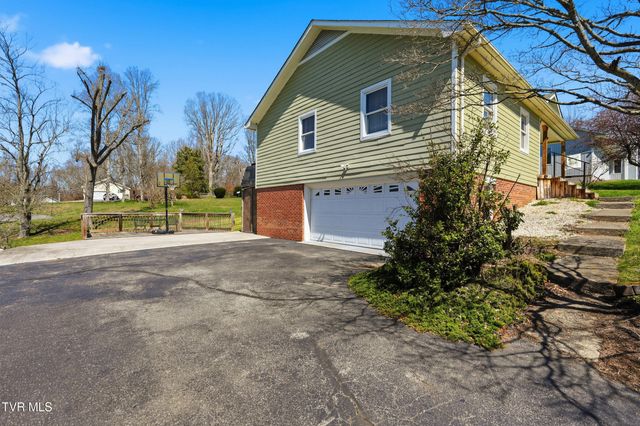 26261 Beech Circle, Abingdon, VA 24211