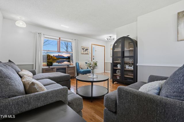 26261 Beech Circle, Abingdon, VA 24211