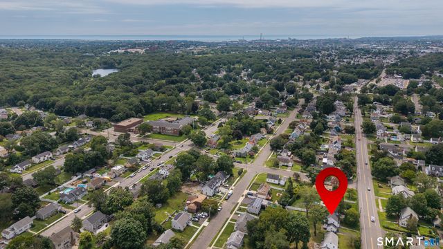 810 Huntington Turnpike, Bridgeport, CT 06610