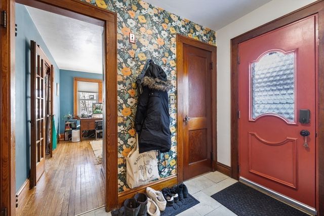 28 Murray Hill Rd, Malden, MA 02148