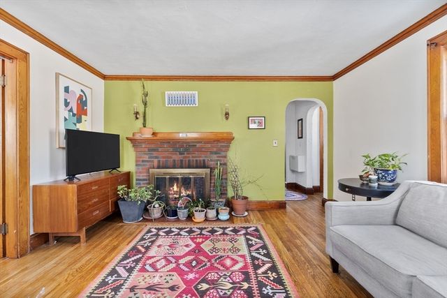 28 Murray Hill Rd, Malden, MA 02148