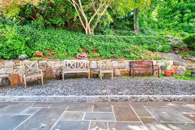 193 Parkview Avenue, Bronxville, NY 10708