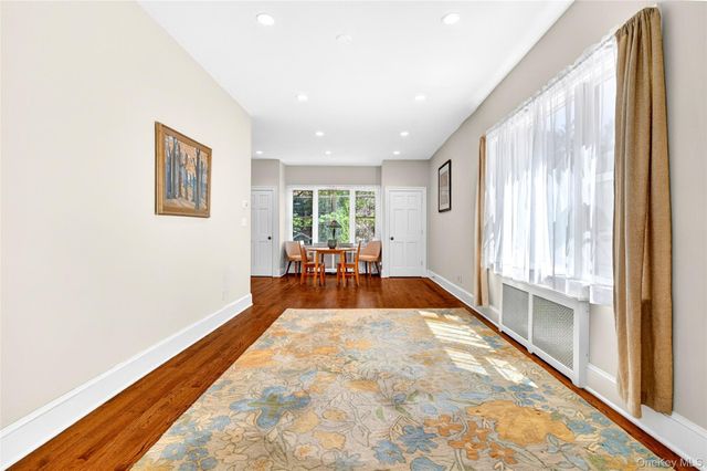 193 Parkview Avenue, Bronxville, NY 10708