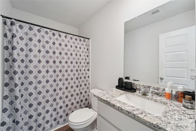 410 Coconut Drive, Bloomingdale, GA 31302