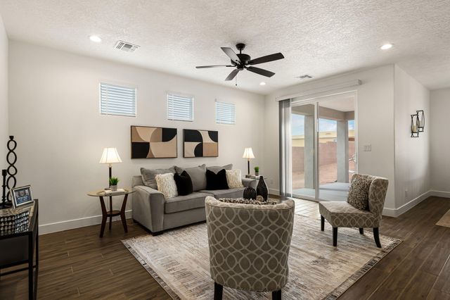 6941 Ava Road, Rio Rancho, NM 87144