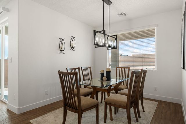 6941 Ava Road, Rio Rancho, NM 87144
