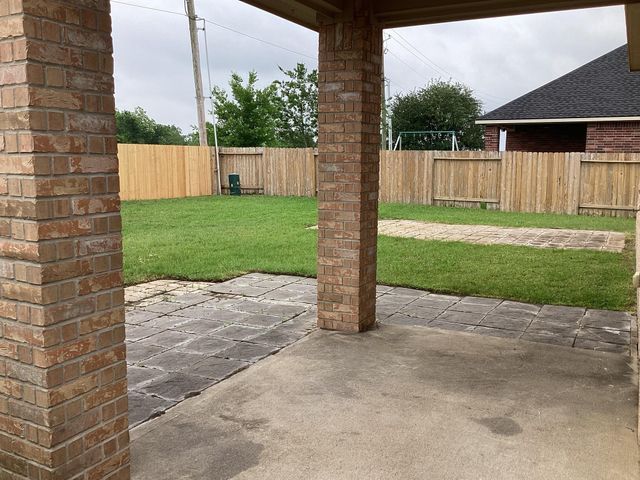 6533 Gray Birch Lane, Dickinson, TX 77539