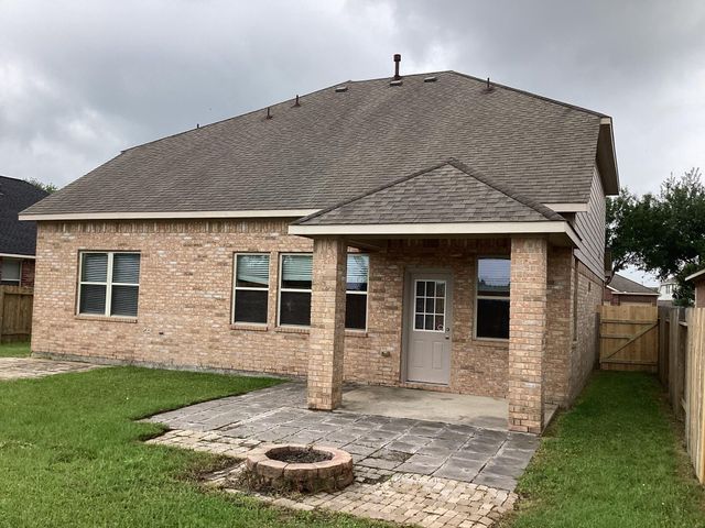 6533 Gray Birch Lane, Dickinson, TX 77539