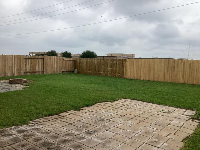 6533 Gray Birch Lane, Dickinson, TX 77539