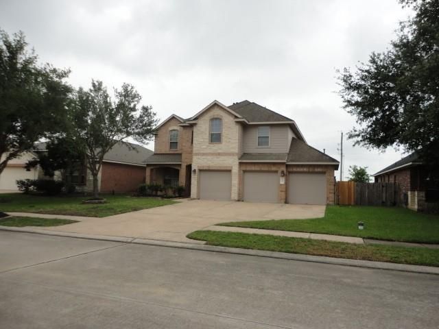 6533 Gray Birch Lane, Dickinson, TX 77539