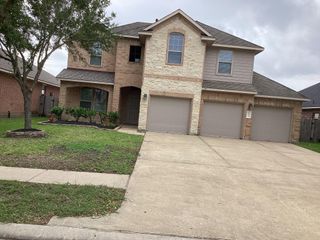 6533 Gray Birch Lane, Dickinson, TX 77539