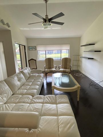 5621 Coach House Circle D, Boca Raton, FL 33486