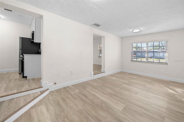 4715 W BAY VISTA AVENUE, Tampa, FL 33611