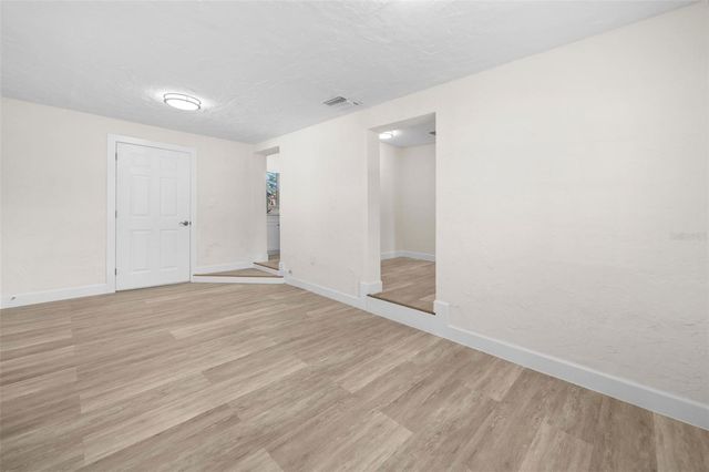 4715 W BAY VISTA AVENUE, Tampa, FL 33611