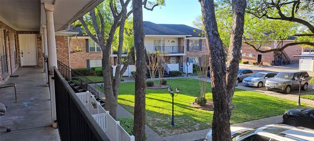 14333 Memorial Drive Condo Number 63, Houston, TX 77079